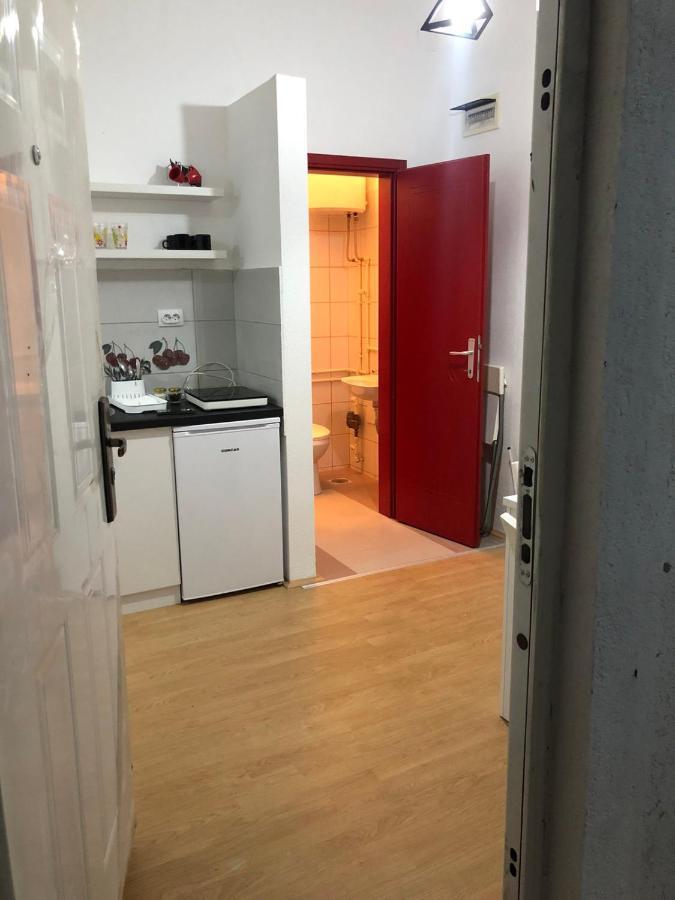 Cozy Max Studio Jagodina Bagian luar foto