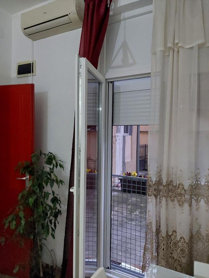 Cozy Max Studio Jagodina Bagian luar foto