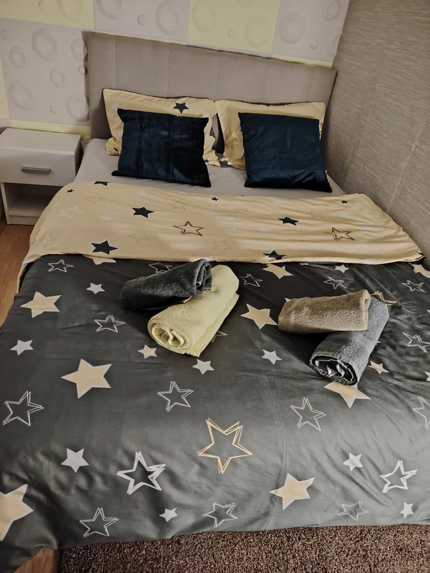 Cozy Max Studio Jagodina Bagian luar foto